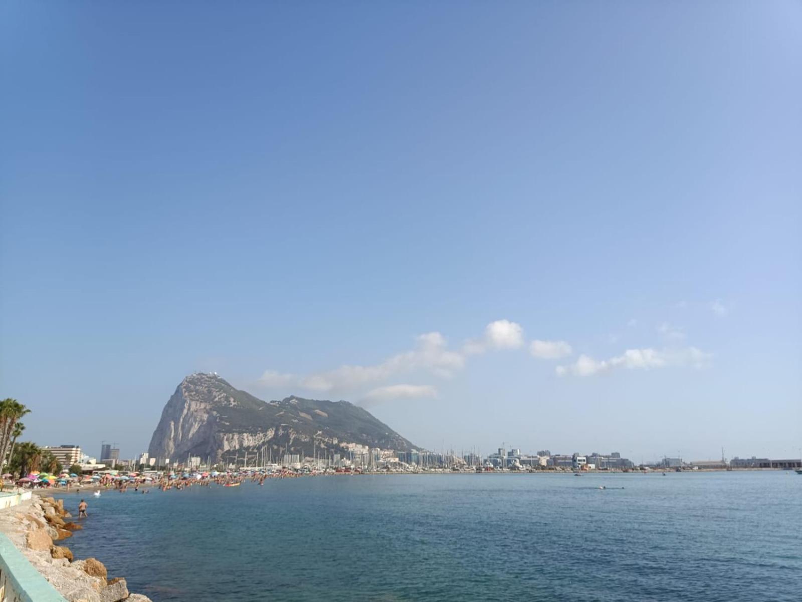 Appartement Vistas A 3 Paises Y 2 Continentes 1º Linea De Playa A 5 Minutos De Gibraltar à La Línea de la Concepción Extérieur photo